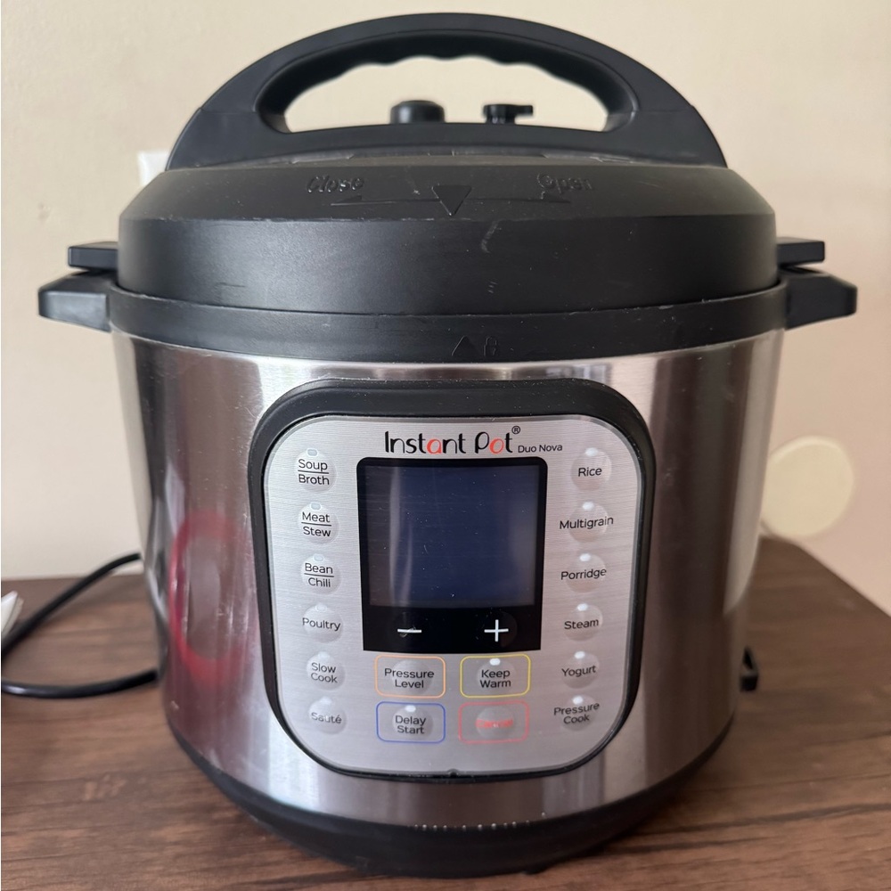 Instant Pot Duo Nova Black and Silver Pressure Cooker